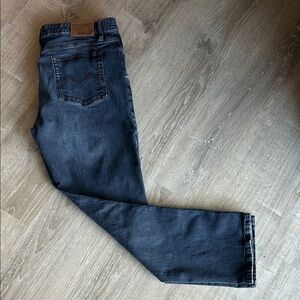 Men's Urban Star Straight Fit Jeans in Dark Blue